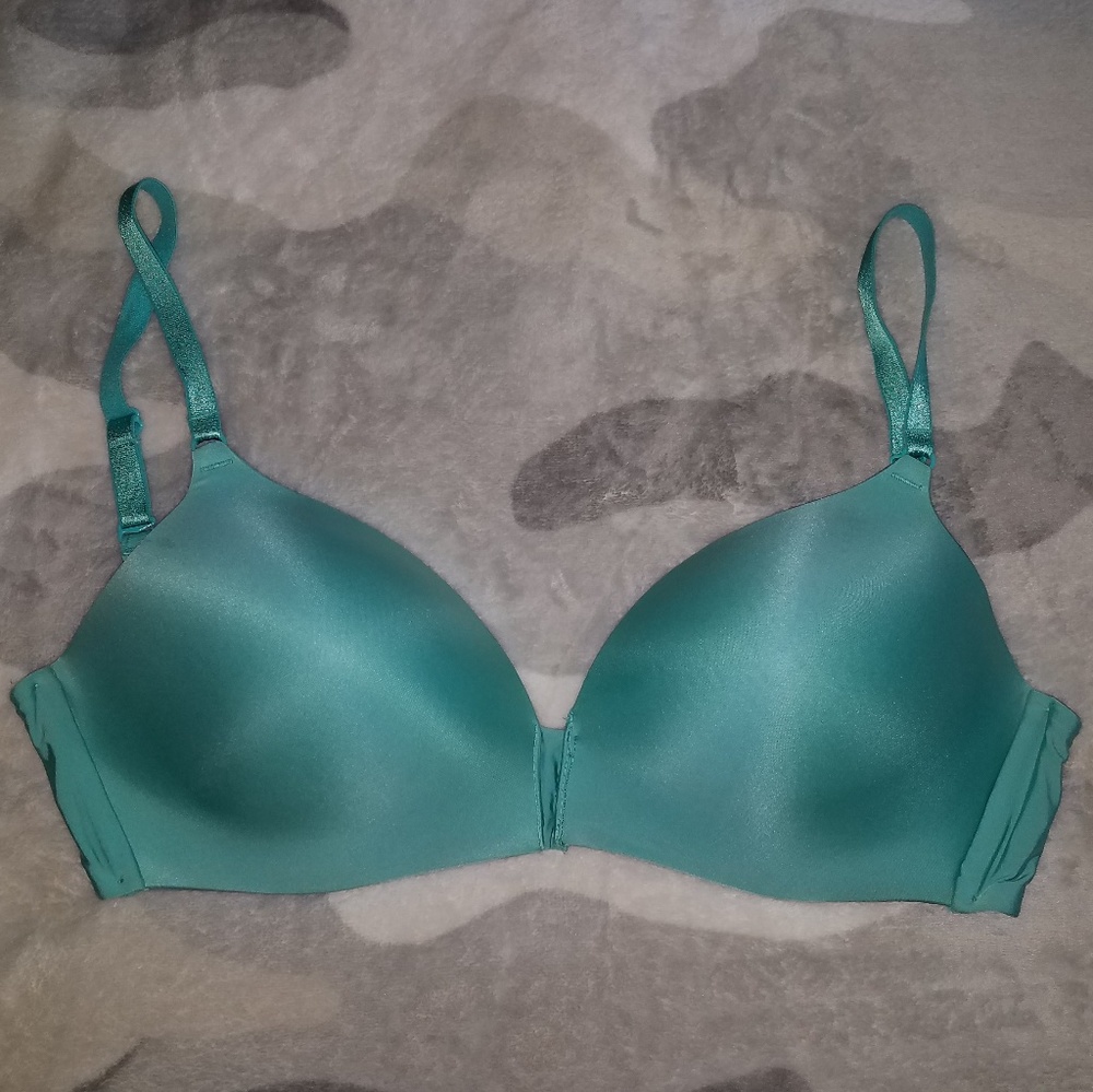 Victoria's Secret Wireless Bra 34dd